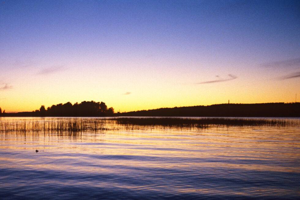 Finnland See Mitternachtssonne