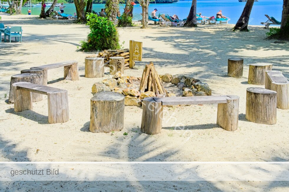 Thailand Ko Yao Noi Hotel Paradise Strand Feuerstelle