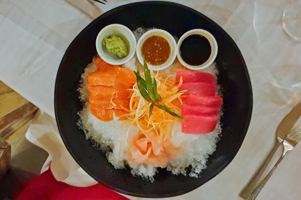 Thailand Ko Yao Noi Hotel TreeHouse Villas Restaurant Roots Saschimi