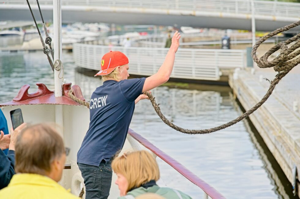 Finnland Porvoo Boot Dampfschiff S/S J.L. Runeberg Anlegen Personen