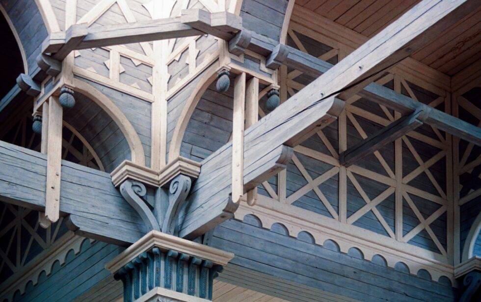 Finnland Kerimäki Kirche Holzkirche Kirchenraum Kapital