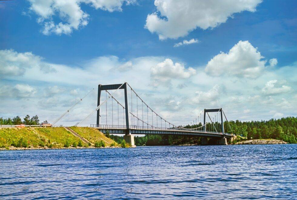 Finnland Landschaft Brücke Sääksmäen