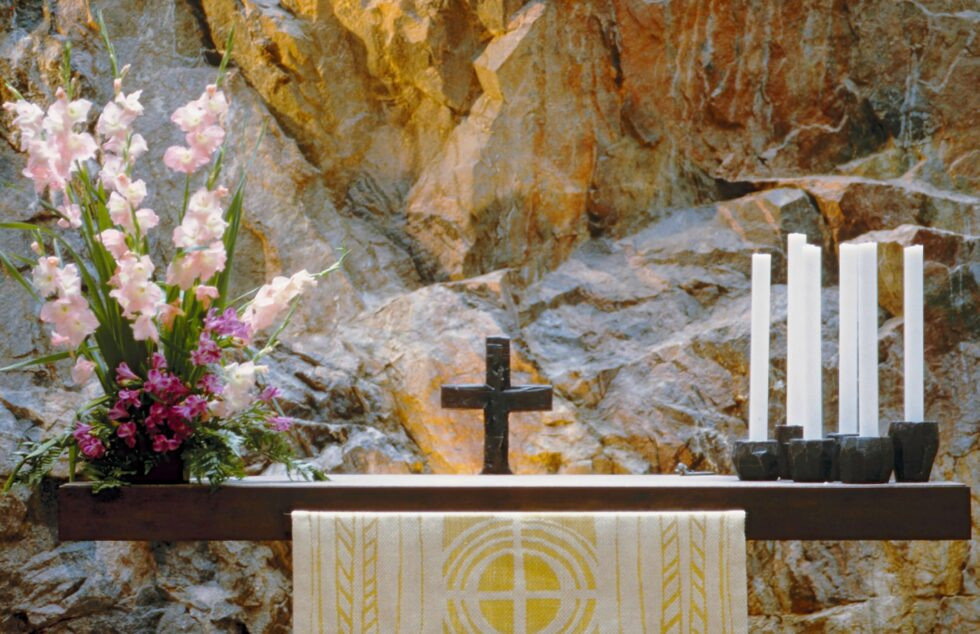 Finnland Helsinki Felsenkirche Altar