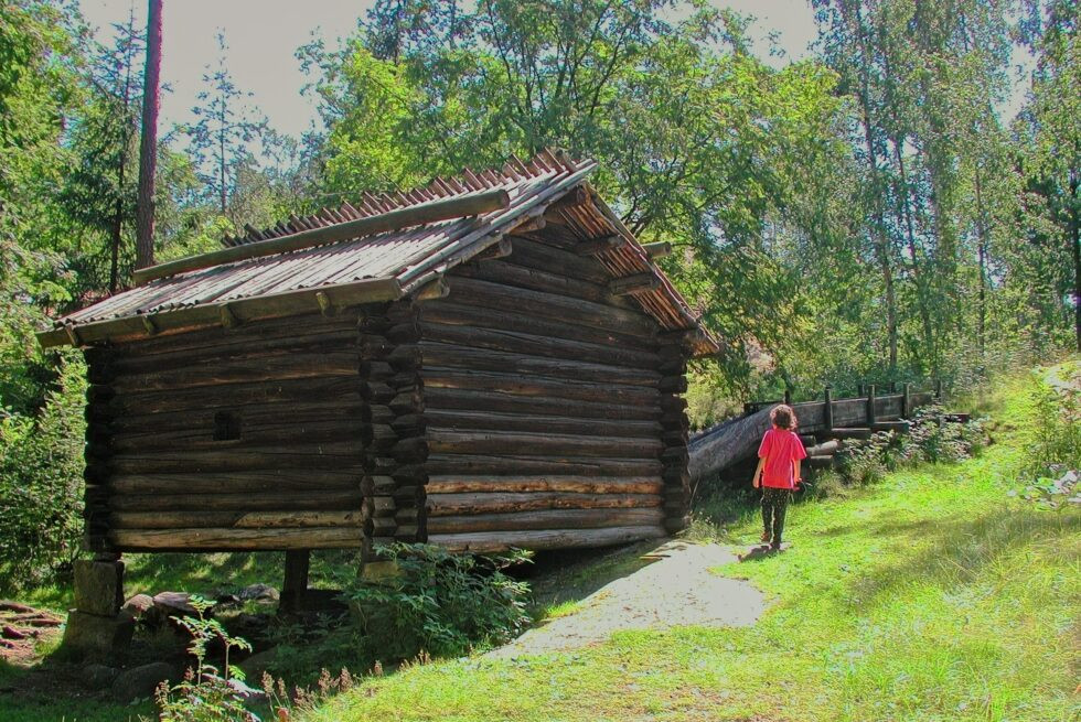 Finnland Helsinki Freilichtmuseum Seurasaari Wassermühle Sumiainen