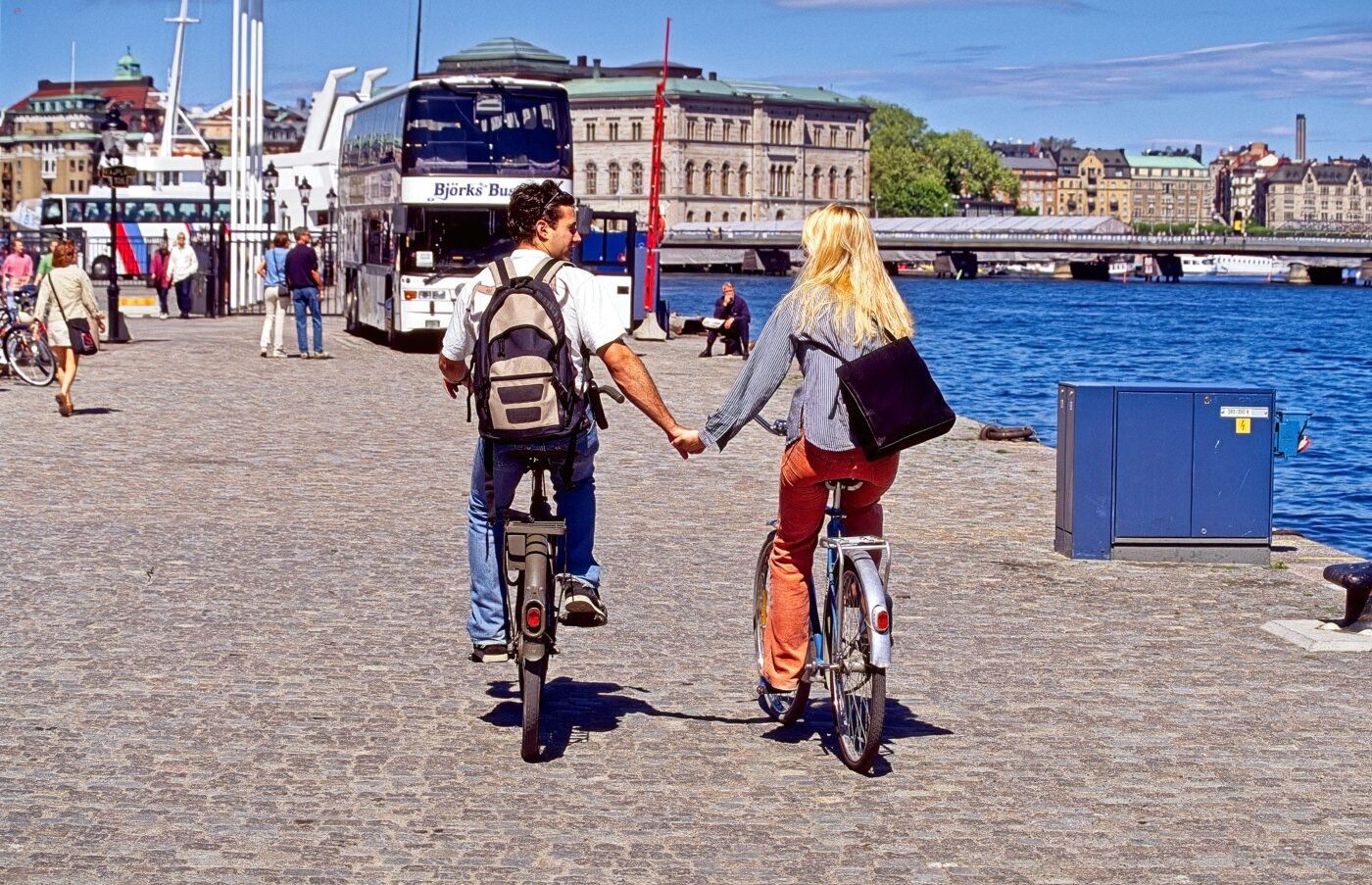 Schweden Stockholm alter Hafen Radfahrer Paar