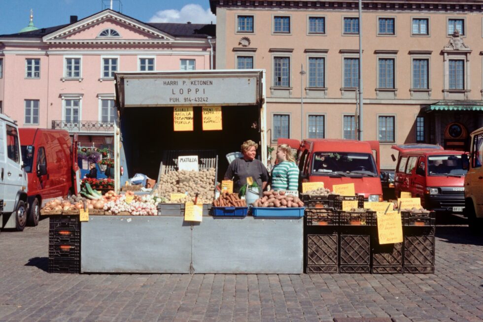 Finnland Helsinki Hafen Marktplatz