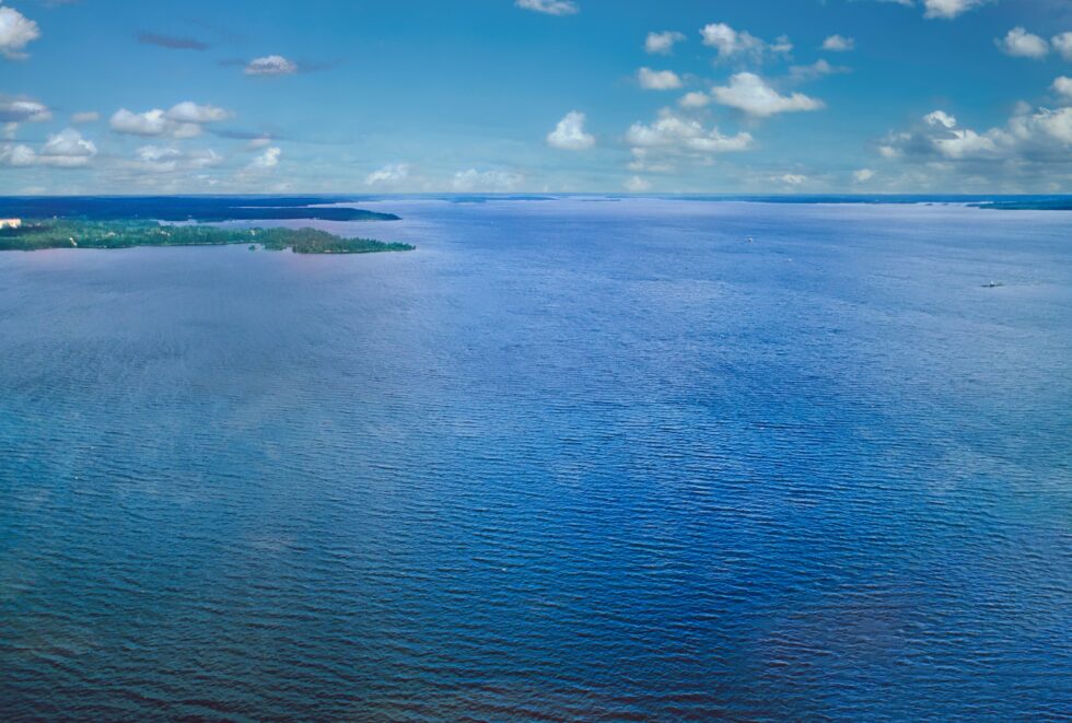 Finnische Seenplatte Finnland Tampere Näsinneula-Turm Aussicht Landschaft